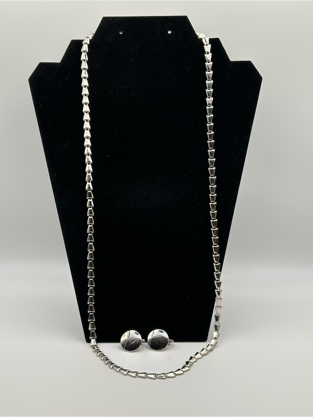 Vintage Sarah Cov Silver Tone Geometric Link Long Necklace Clip On Earrings